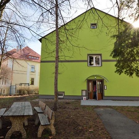 Apartmany - Skolni Chomutov Buitenkant foto