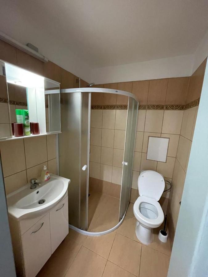 Apartmany - Skolni Chomutov Buitenkant foto