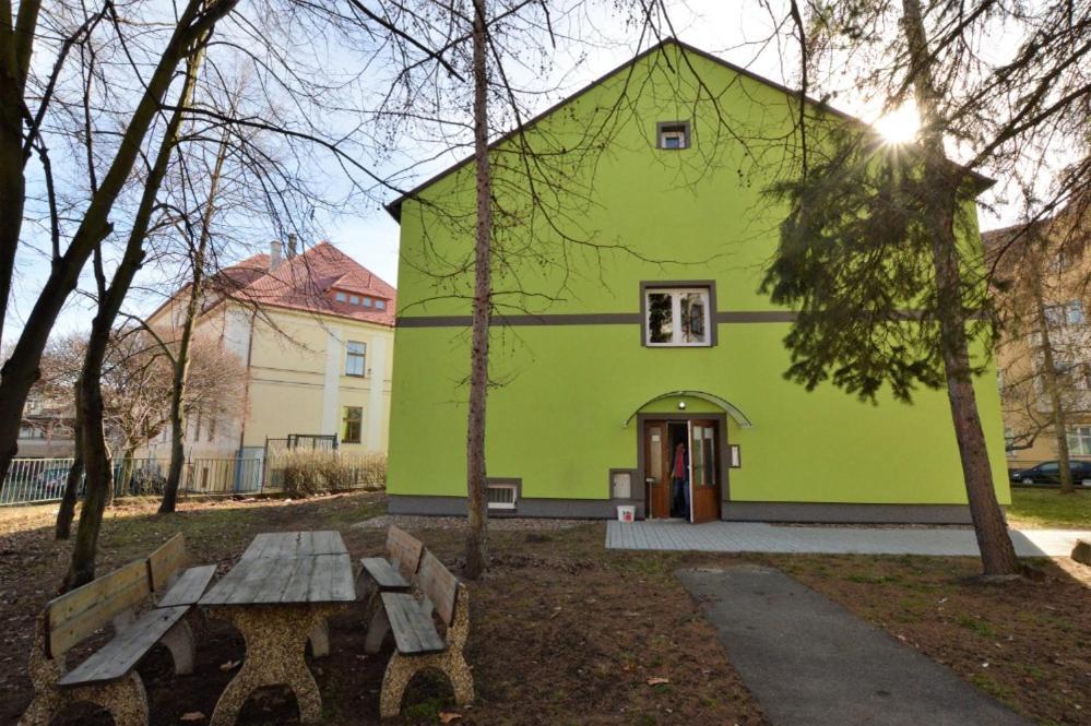 Apartmany - Skolni Chomutov Buitenkant foto