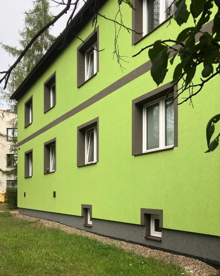 Apartmany - Skolni Chomutov Buitenkant foto